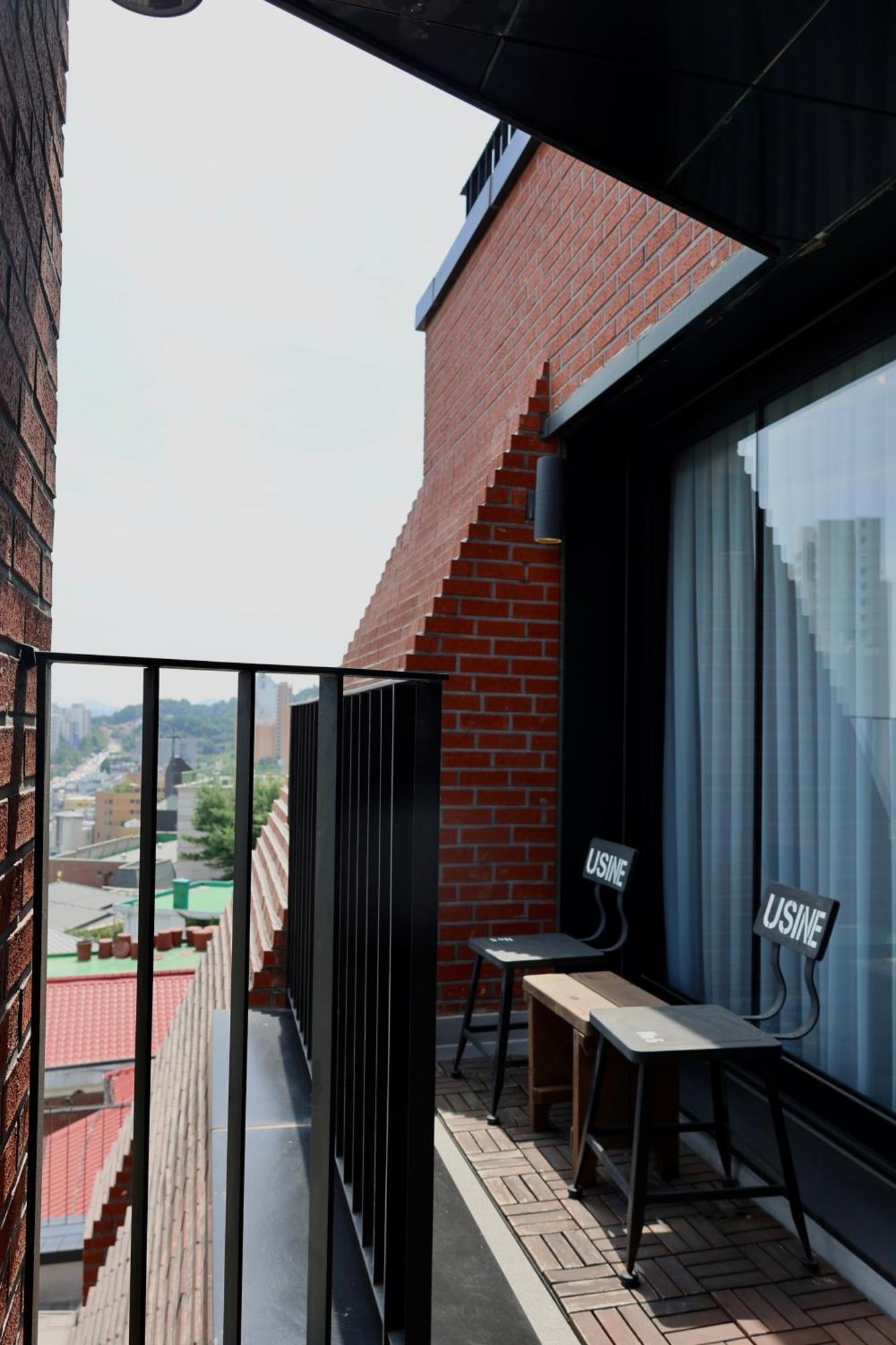 Space In Blackstone Seul Camera foto